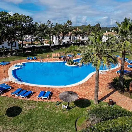Apartment Sea View With Great Terrace And 4 Pools - Duquesa 430 *